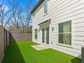 6559 Sealey Street, Houston TX 77091