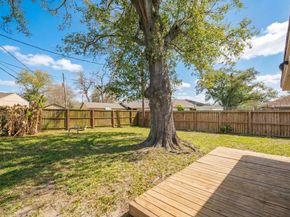 5637 Wood Creek Way, Houston TX 77017