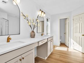 7 Amber Fire Place, The Woodlands TX 77381