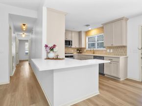 7 Amber Fire Place, The Woodlands TX 77381