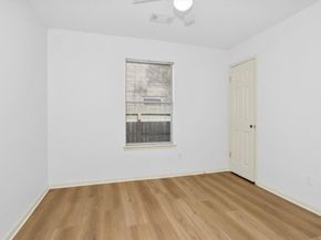 7 Amber Fire Place, The Woodlands TX 77381