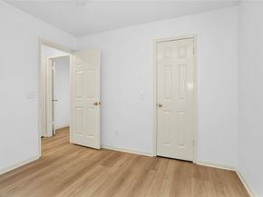 7 Amber Fire Place, The Woodlands TX 77381