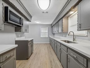 8410 Homewood Lane, Houston TX 77028