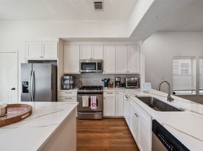 5734 Petty Street, Houston TX 77007