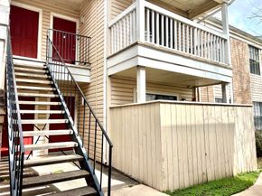 2750 Holly Hall Street 605, Houston TX 77054