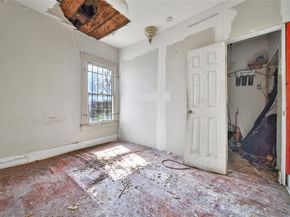 878 Granville Drive, Houston TX 77091