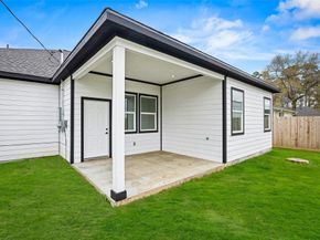 19319 Sears Drive, Houston TX 77338