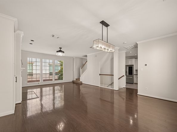 2250 La Branch Street, Houston TX 77002