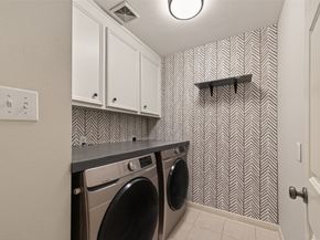 2250 La Branch Street, Houston TX 77002