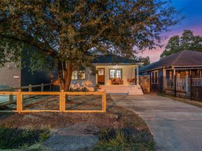 805 E 36th Street, Houston TX 77022