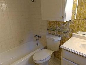 1126 Wisterwood Drive, Houston TX 77043