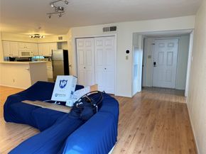 2300 Old Spanish Trail 1038, Houston TX 77054