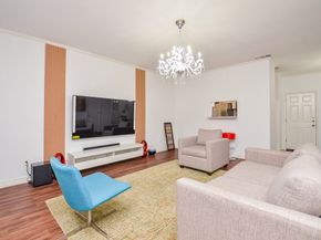 9850 Pagewood Lane 1403, Houston TX 77042