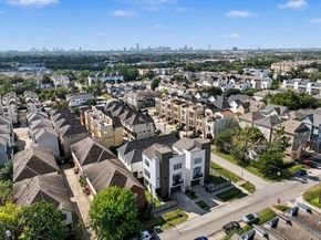 1436 W 24th Street, Houston TX 77008