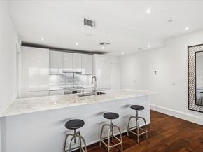 1701 Hermann Drive 30D, Houston TX 77004