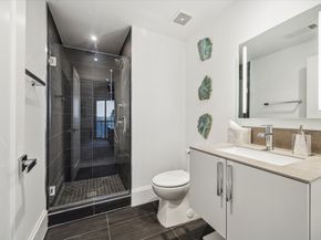 1701 Hermann Drive 30D, Houston TX 77004