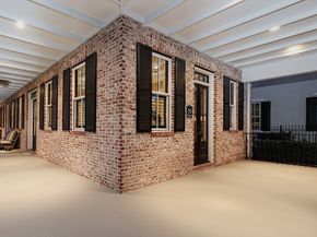 30 East Bay Boulevard, The Woodlands TX 77380