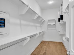 3 N St Charles St F Street, Houston TX 77003