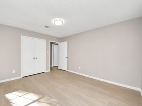 6222 VickiJohn Drive, Houston TX 77096