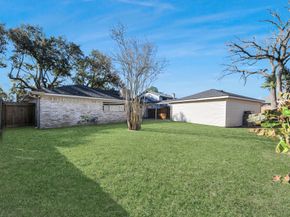 6222 VickiJohn Drive, Houston TX 77096