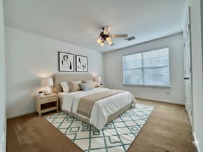 26 Ebony Oaks Place, The Woodlands TX 77382