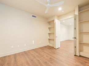 2829 Timmons Lane 201, Houston TX 77027