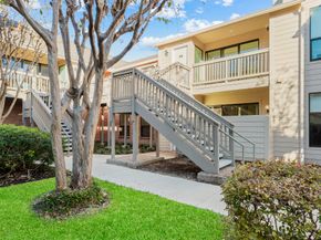 2829 Timmons Lane 201, Houston TX 77027