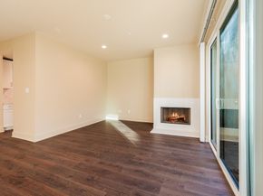 2829 Timmons Lane 201, Houston TX 77027