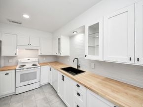 6601 Sands Point Drive 47, Houston TX 77074