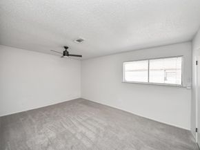 6601 Sands Point Drive 47, Houston TX 77074