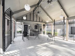 6601 Sands Point Drive 47, Houston TX 77074