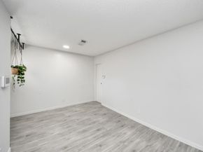 6601 Sands Point Drive 47, Houston TX 77074