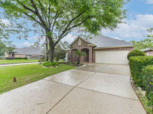 14310 Eastern Redbud Lane, Houston TX 77044