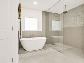 30 Willowherb Court, The Woodlands TX 77380