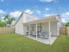 2106 Peppermill Road, Houston TX 77080