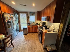 129 Garrotsville Street, Houston TX 77022