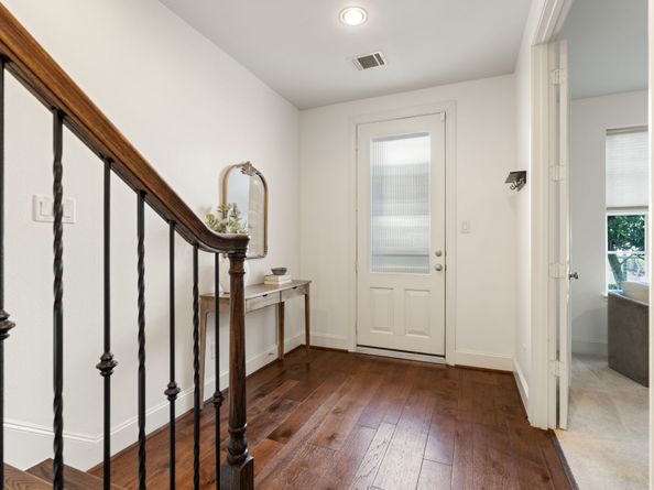 2960 Rusk Street, Houston TX 77003