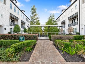 2960 Rusk Street, Houston TX 77003