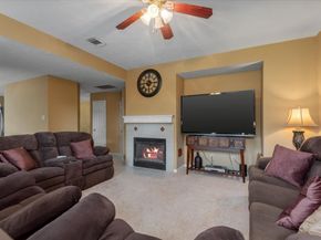 13134 Woodtrek Lane, Houston TX 77015
