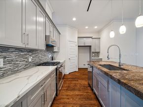 4833 Chenevert Street, Houston TX 77004