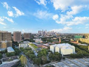 4833 Chenevert Street, Houston TX 77004