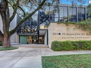 2336 Bartlett Street, Houston TX 77098
