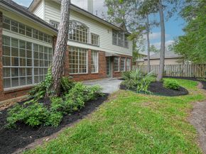 2 Woodmere Place, Spring TX 77381