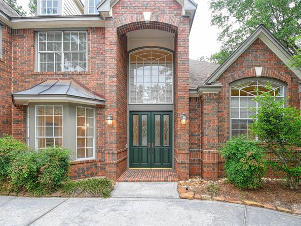2 Woodmere Place, Spring TX 77381
