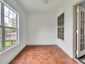 7923 Glenview Drive, Houston TX 77061