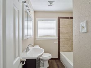 4914 Yellowstone Boulevard, Houston TX 77021