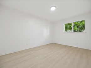 7802 Gulfton Street, Houston TX 77036