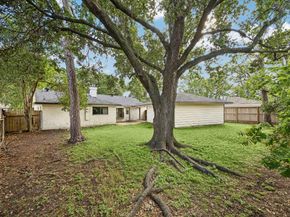 7802 Gulfton Street, Houston TX 77036