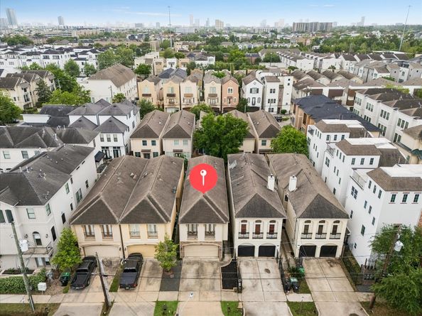 5513 Petty Street C, Houston TX 77007