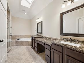 5513 Petty Street C, Houston TX 77007